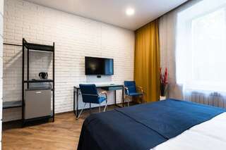 Отель Бутик отель 2020 Йошкар-Ола Улучшенный двухместный номер с 1 кроватью или 2 отдельными кроватями-1